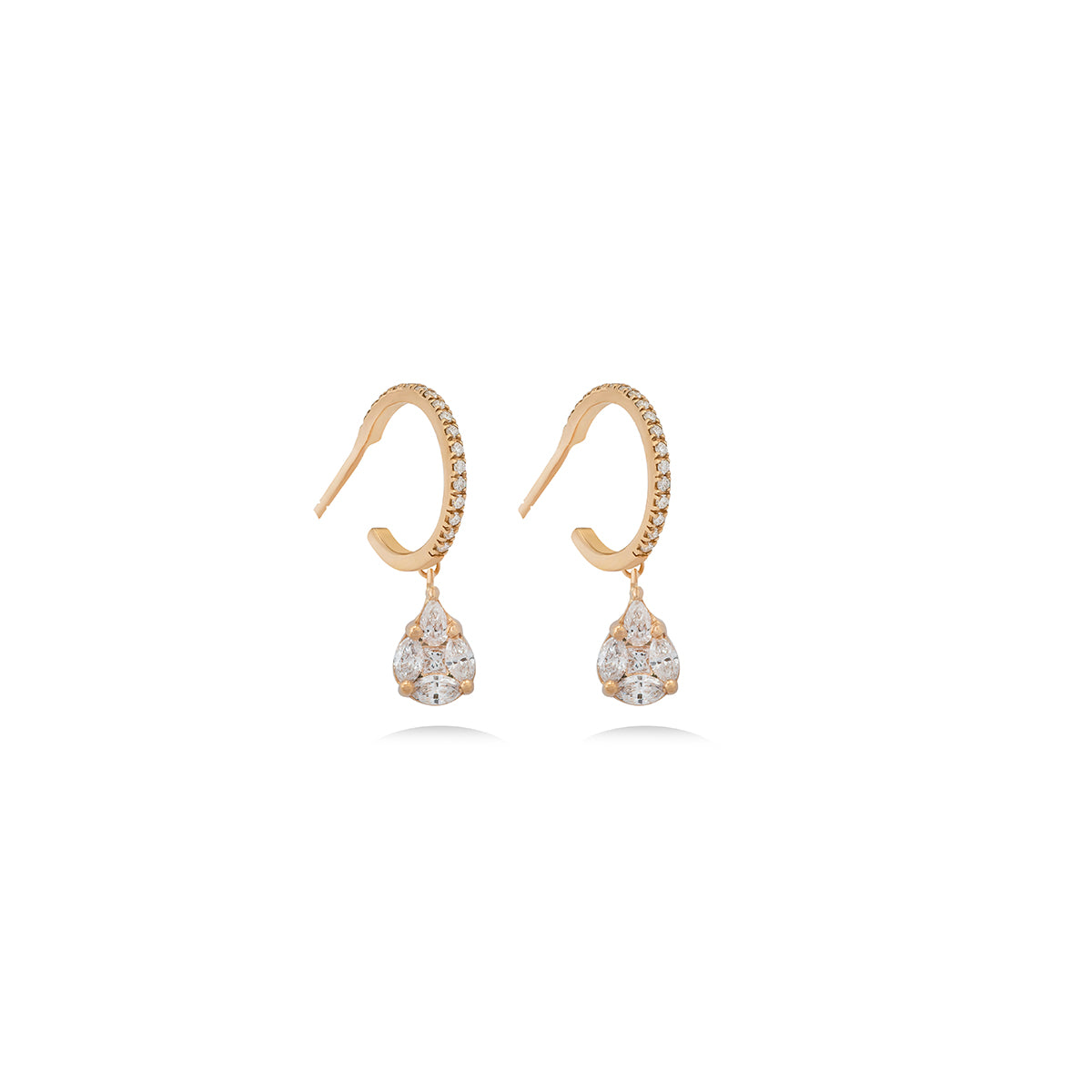 Oval Diamond Hoops Earrings in 18k Gold