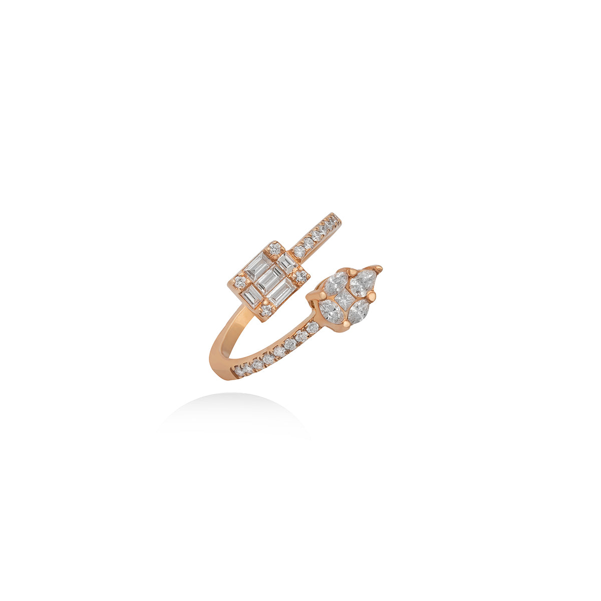 Diamond Wedding Ring in 18K Gold
