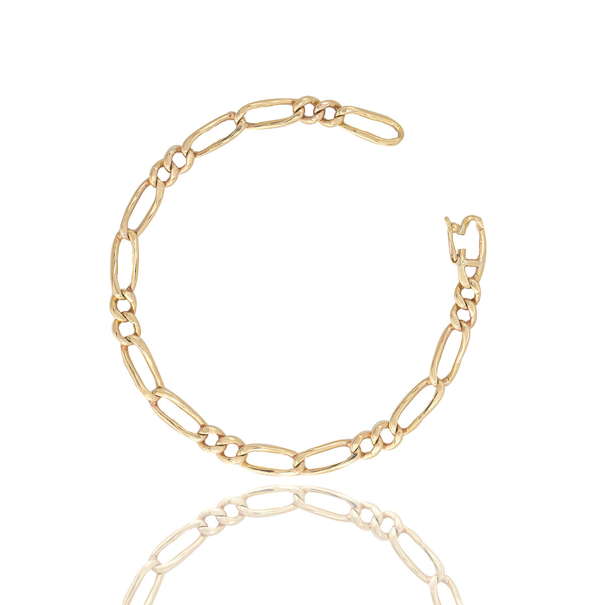 Timeless Touch: Bracelet for Lasting Style
