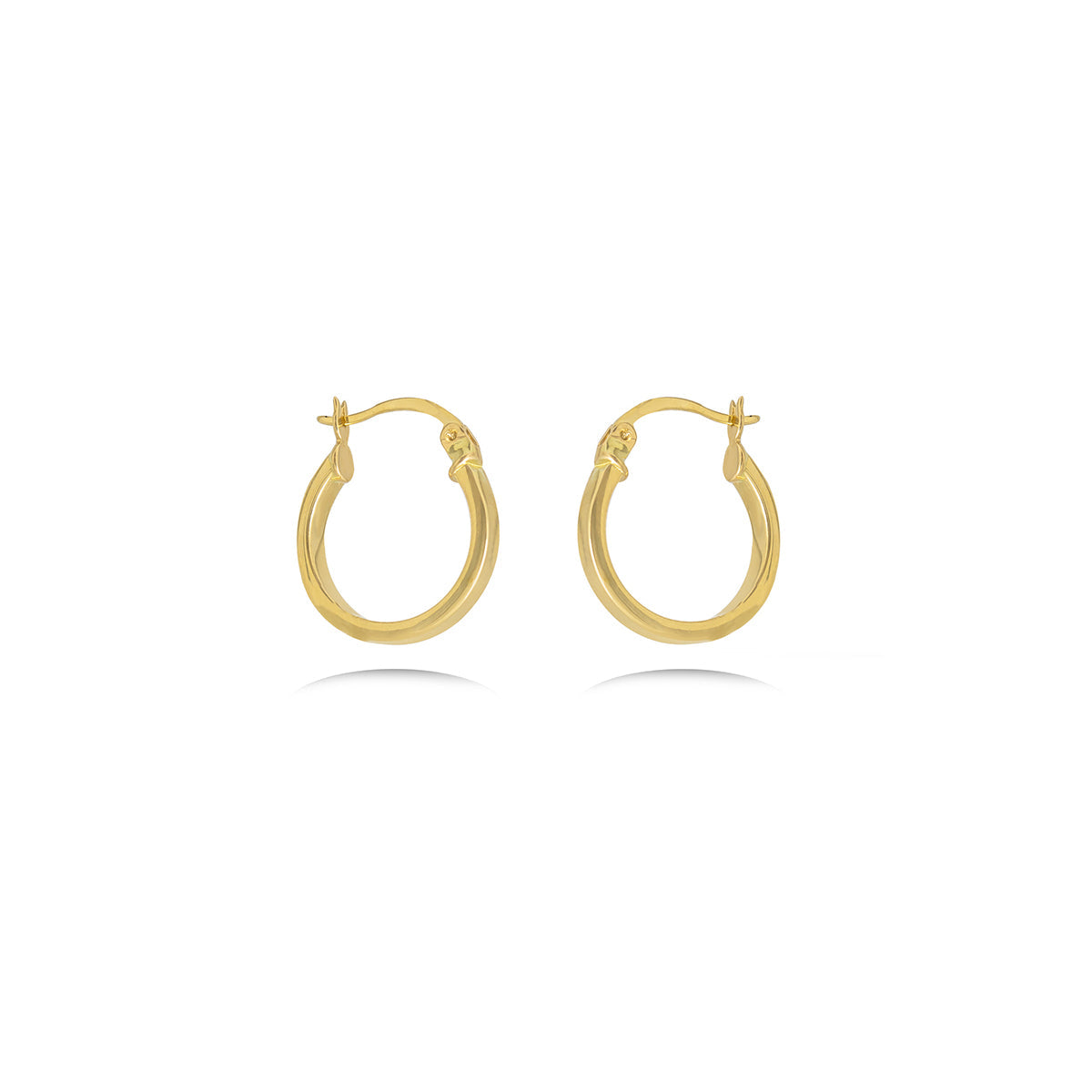 Classic Hoop Earrings in 18k Yellow Gold